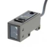 Photoelectric sensor, retroreflective, 3m, DC, 3-wire, NPN/PNP, horizo E3S 7015E