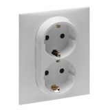 2X2P+E SCH SOCKET SHUTTERS, AUTO, WHITE