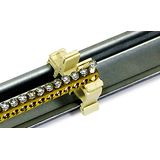 Earthing kit for DS/DSZ/DSI/DSS-enclosures. Fix to 19" rails