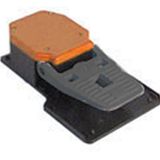 Single foot switch without protection