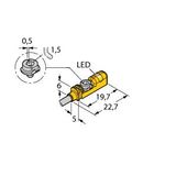 Magnetic Field Sensor Compact design for small hydraulic cylinders   BIM-UNTK-AP7X
