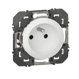 095216 2P+E socket with dooxie well 16A white finish