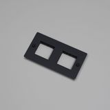 2G WALL PLATE / HORIZONTAL / NO INFILLS / WITHOUT LOGO / BLACK