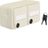 Double SCHUKO sock.outl. w. hing. cov., lab. field, differing closure,