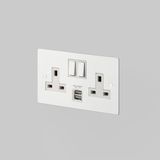 2G UK PLUG SOCKET / USB / WHITE