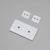 2G WALL PLATE / HORIZONTAL / WITH INFILLS / WITHOUT LOGO / WHITE
