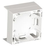 47 SER FRONTAL ADAPT F/60X16 TRUNKING WHITE