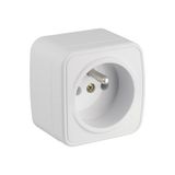 GNBP250 Socket single white 2P+Z 250V 16A