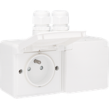 Splashproof double horizontal wall socket with pin earthing, shutters and plug-in terminals; includes surface-mounting box with two inputs on the upper side, white