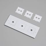 3G WALL PLATE / HORIZONTAL / WITH INFILLS / WITHOUT LOGO / WHITE