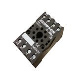 8-pole socket with screw connection for 2-pole MT-relays