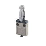 Compact enclosed limit switch, centre roller lever plunger, 5 A 250 VAC, 4 A 30 VDC, 3m VCTF oil-resistant cable D4CN1260H