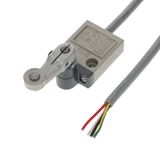Compact enclosed limit switch, roller lever (high sensitivity), 5 A 250 VAC, 4 A 30 VDC, 5 m VCTF oil-resistant cable D4CN1324H