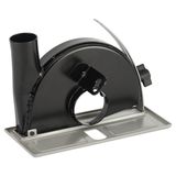 Cutting guide with dust extraction outlet