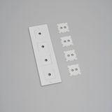 4G WALL PLATE / VERTICAL / WITH INFILLS / WITHOUT LOGO / WHITE