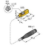Magnetic Field Sensor Compact design for small hydraulic cylinders   BIM-UNTK-AP6X-0.3-PSG3M