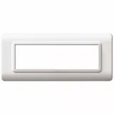 44 MOULDED FR.PLATE WHITE        7M