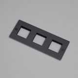 3G WALL PLATE / HORIZONTAL / NO INFILLS / WITHOUT LOGO / SMOKED BRONZE