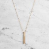 NECKLACE / VERTICAL / CROSS / BRASS