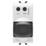 INFRARED MOVEMENT DETECTOR - 230 V ac 50/60 Hz - SATIN WHITE - 1 MODULE - CHORUSMART