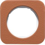 Frame 1gang, R.1, brown/p. white glossy, embossed leather