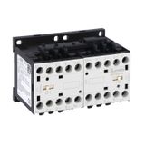 Reversing contactor assembly, AC coil, built-in interlock with power wiring only, 9A AC3 in AC, 4kW. Coil voltage 230VAC 50/60Hz