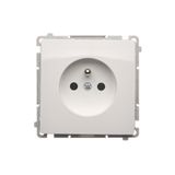 Single socket outlet with earthing, white, 16A