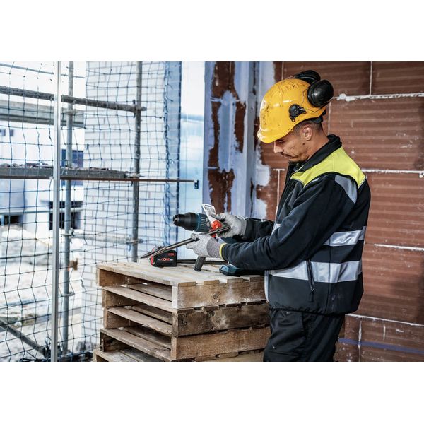 Grease for drill and chisel shank ends image 1