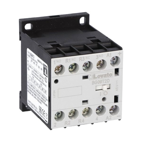 Four-pole contactor, DC coil, 110VDC, 2NO and 2NC image 1