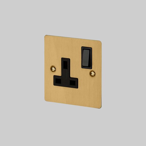 1G UK PLUG SOCKET / BRASS image 1