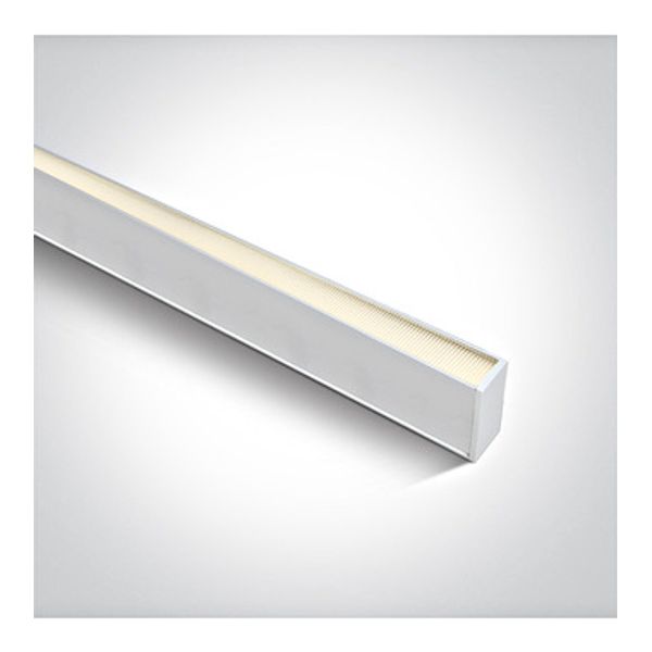 38150A/W/V WHITE DIFFUSER UGR19 40W CCTV PV 230V image 1