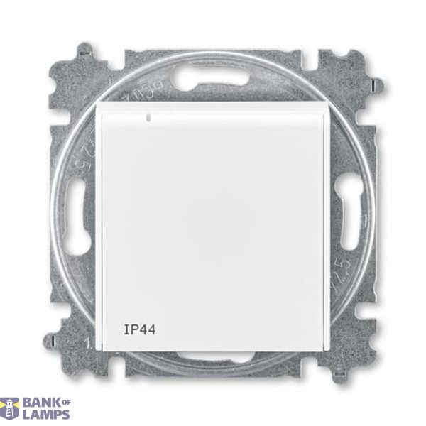 5519H-A02997 03 Socket Outlets with Hinged Lid white - Levit image 1
