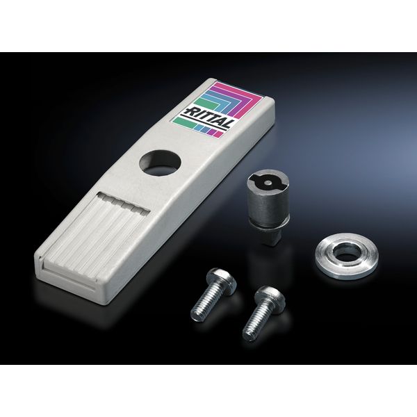 Adjacent door latch for TS image 2