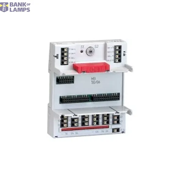 TERMINAL SOCKET RELAY OUTPUTS image 1