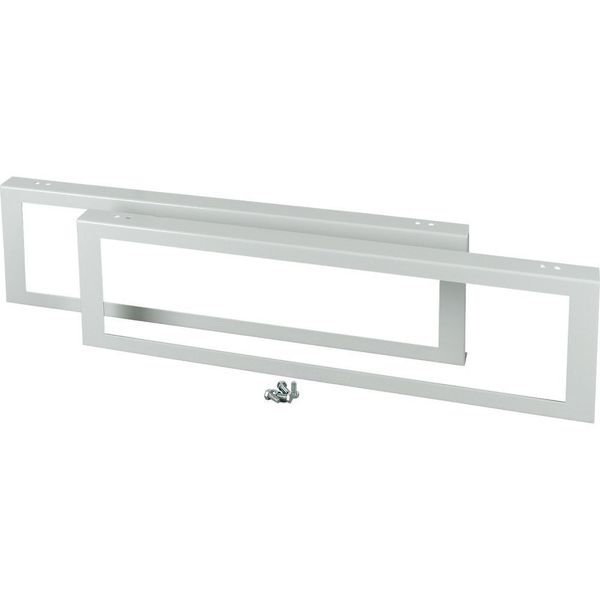 XLSPL2SO8 Plinth, side panels for HxD 200 x 600mm, grey, with cable duct cutout image 4