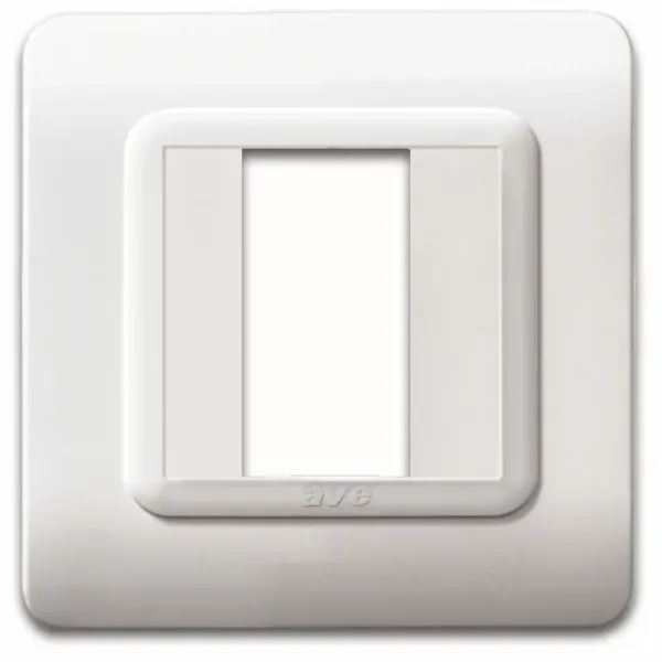 44 MOULDED FR.PLATE WHITE        1M image 1