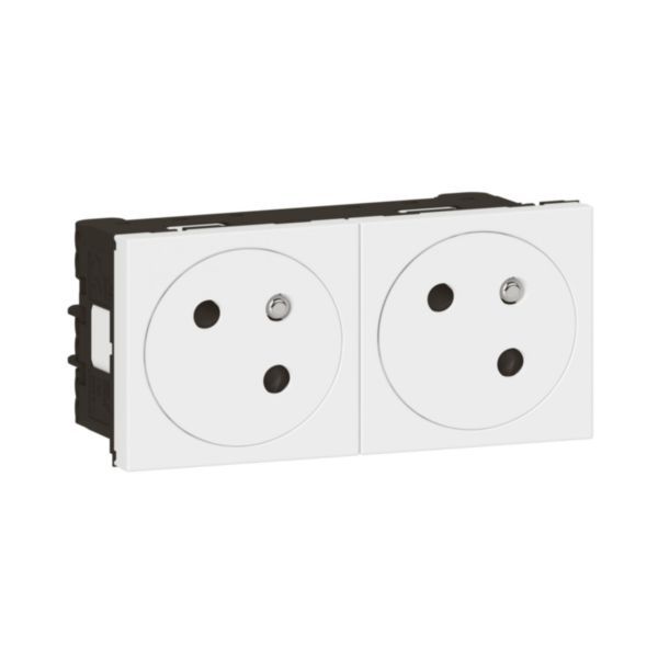 2P+T Surface Mosaic Link 4-Module Side Connection Dual Socket - White image 1