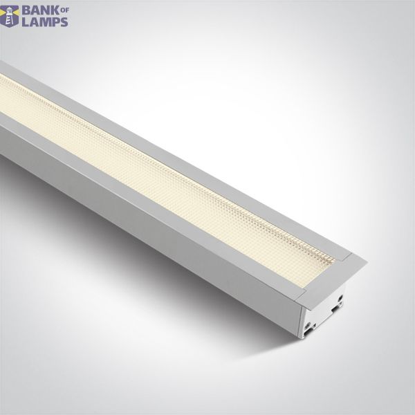WHITE RECESSED UGR19 40W WW IP20 230V image 1