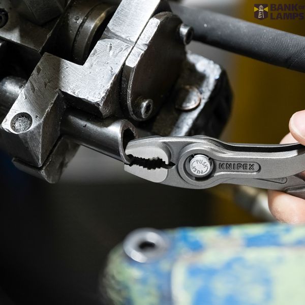 KNIPEX TwinGrip Slip Joint Pliers image 4
