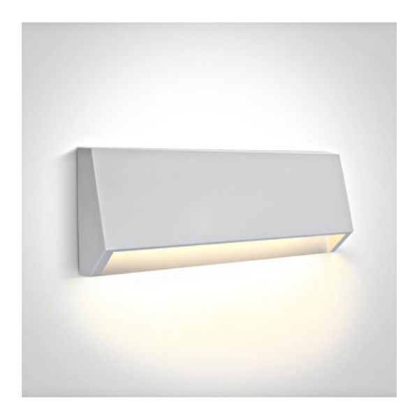 67386C/W/V WHITE WALL LIGHT 4W CCTV DARK LIGHT IP65 230V image 1