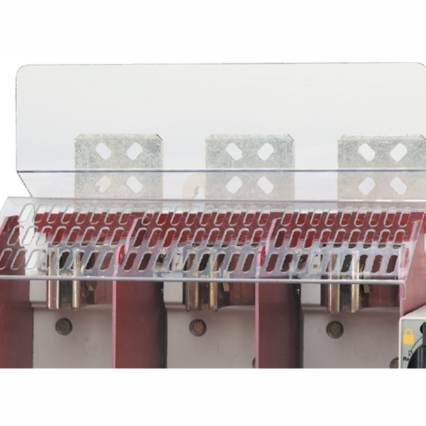 4 Terminal shrouds for top or botton terminals of FUSERBLOC frame size image 1