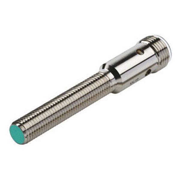NBB2-8GM40-A2-V1 safety accessories image 1