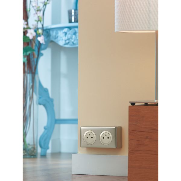 2 G TITANIUM SOLUTION WITH SURFACE MOUNT. BOX CELIANE image 2