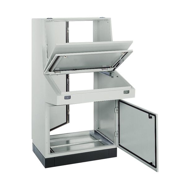 Spacial SD Control desk with console - H1400xW1000xD845 - IP55 image 1