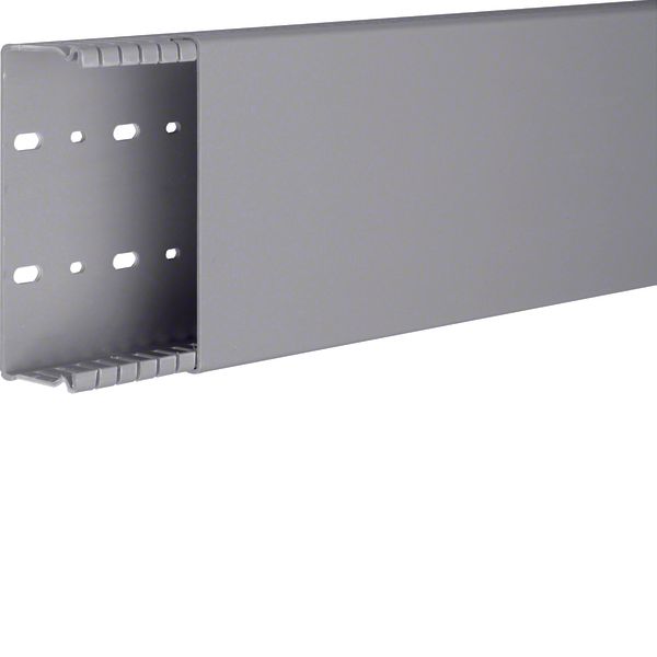 BA6 40120/0 Grey 7030 Trunking image 1