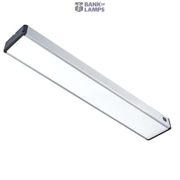 SYSTEMLED EVO Power, 1782mm (70.16"), 90°, 5700K, cover microprisms, ~80W, GST18, 120-277V AC image 1