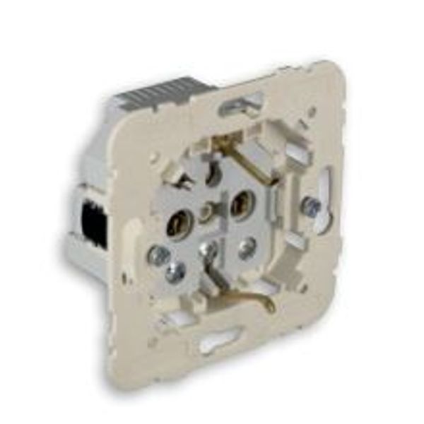 EARTH SOCKET SCHUKO+USB TYPE A AND TYPE C image 1