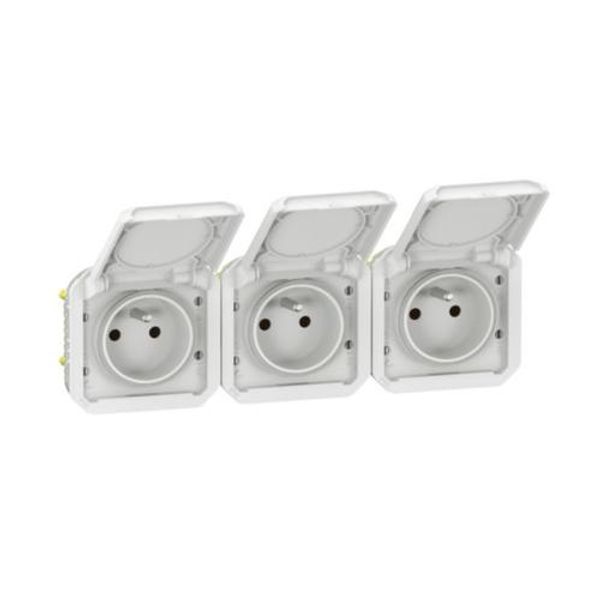 Plexo Mechanism French standard horizontal prewired socket outlet - 3 gang - White image 1