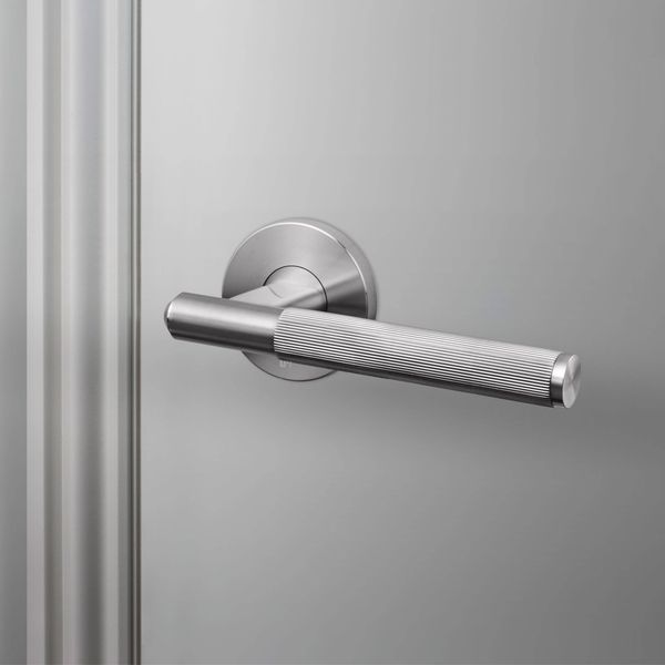 DOOR HANDLE / LINEAR / STEEL image 1