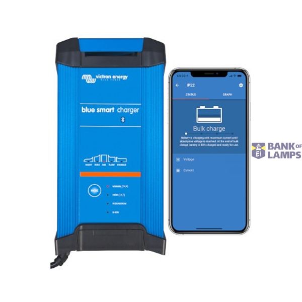 Blue Smart IP22 Charger 12/30(1) 230V UK image 1